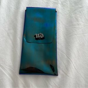 #URBAN DECAY - POUCH